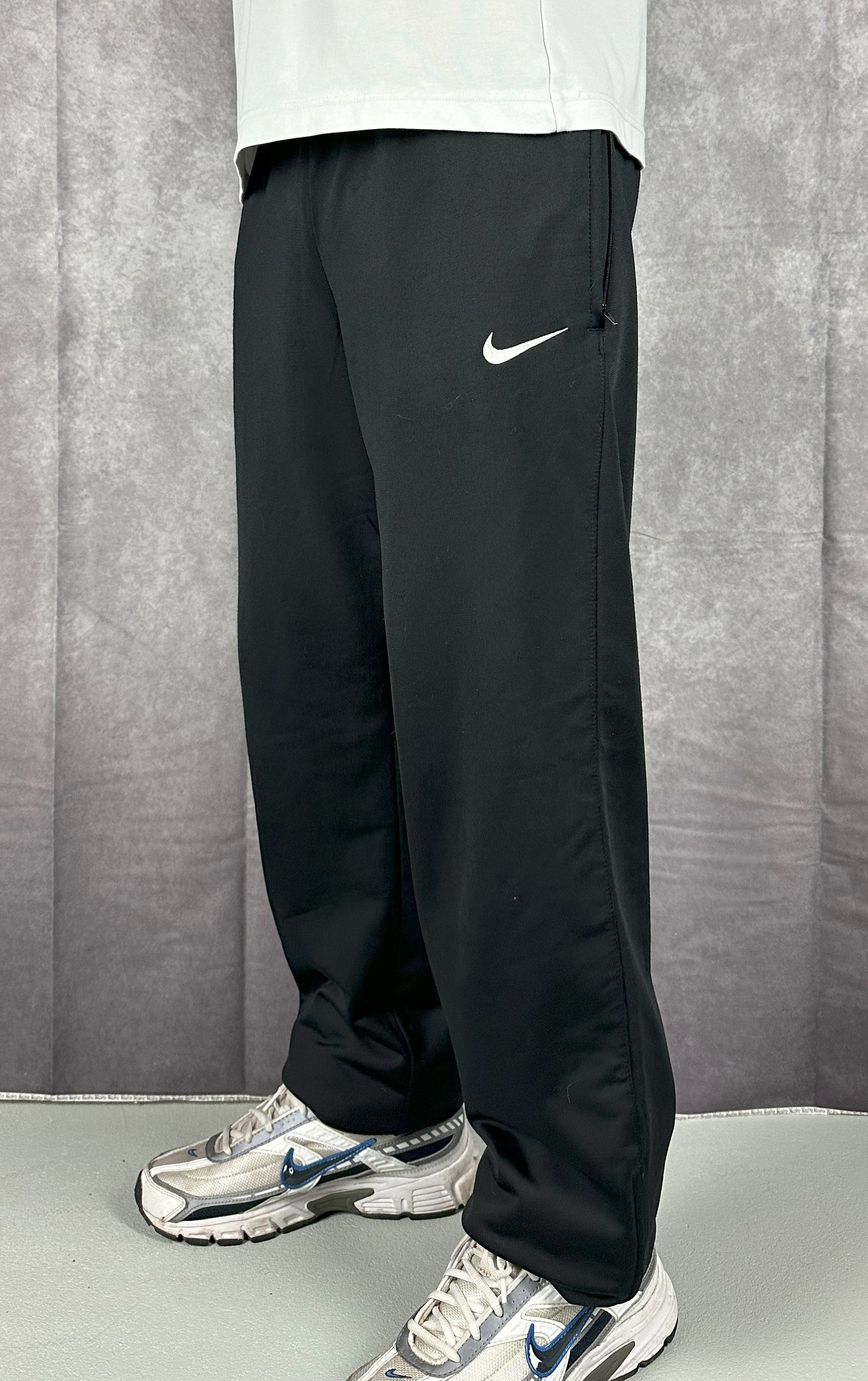 Nike Trackpants Schwarz - Honey Vintage